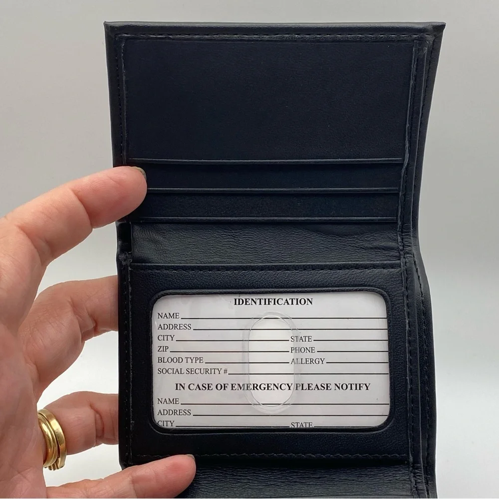 Men's Embossed Black Leather Trifold Wallet Univ of TN College Fan Classic NWOT